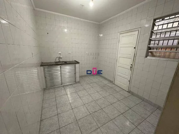 Imagem Sobrado com 2 dormitórios à venda, 98 m² por R$ 393.000 - Macuco - Santos/SP