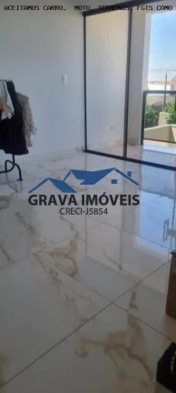 Imagem Sobrado para Venda em Sarandi, jardim gralha azul, 3 dormitórios, 1 suíte, 4 banheiros, 2 vagas
