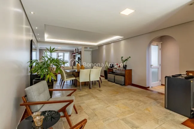 Imagem Descubra esta casa aconchegante, ampla e moderna!

Procurando um lar que combina estilo, conforto e ...