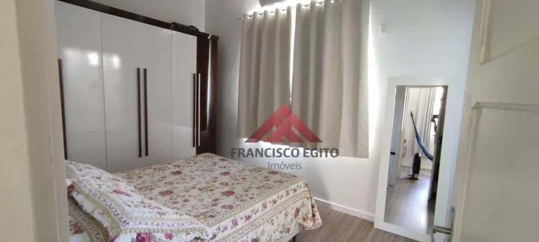 Imagem Apartamento próximo ao Abel, todo reformado, 2 lances de escada. Condomínio barato.