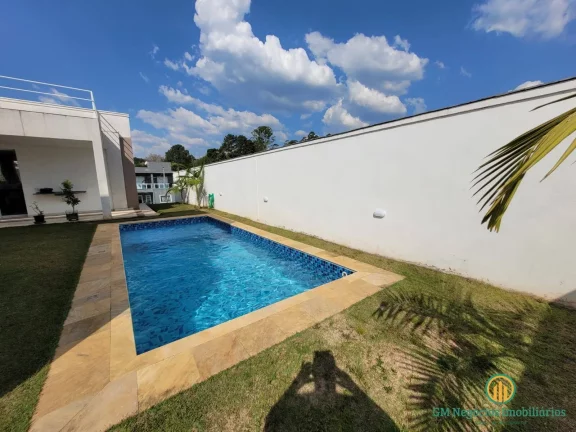 Imagem Casa moderna com 3 suítes, piscina, planejados na casa toda, em condomínio