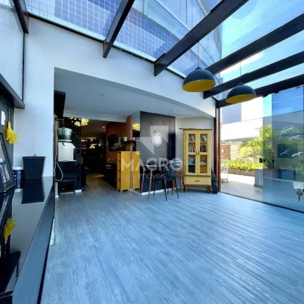 Imagem Apartamento com terraço e piscina I Centro | 2 quartos (1 suíte) | 87m² + terraço