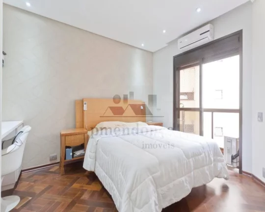 Imagem Apartamento em Perdizes com 4 suítes e 3 vagas, 216m²