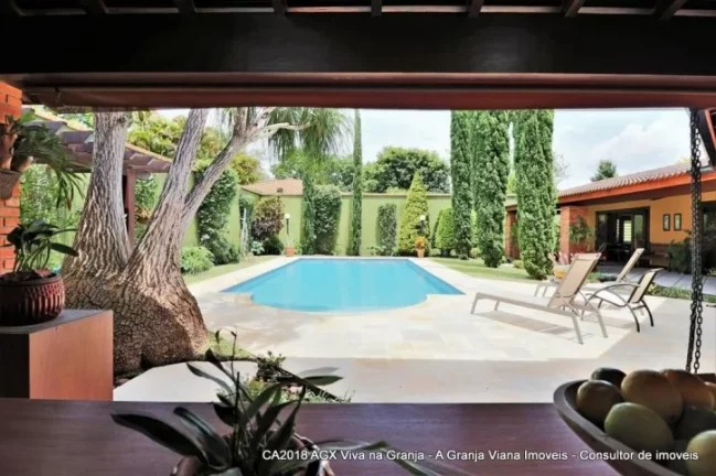 Imagem Casa com 3 dormitórios à venda, 640 m² por R$ 3.500.000,00 - Granja Viana - Carapicuíba/SP