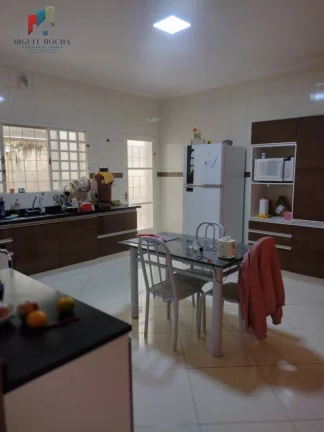 Imagem Sobrado à venda no bairro Village Engenheiro Campos - Tatuí/SP