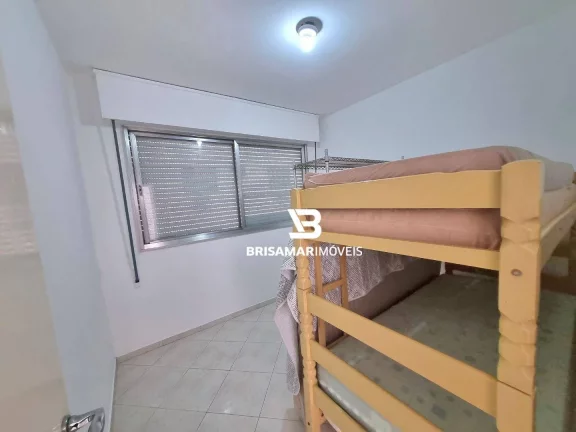 Imagem PITANGUEIRAS- UMA QUADRA DA PRAIA , LOCALZAÇÃO PRIVILEGIADA, GARAGEM.
