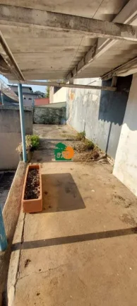 Imagem Casa para Venda em São Roque, Jardim Bela Vista, 2 dormitórios, 1 suíte, 1 banheiro, 2 vagas