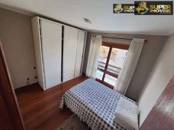 Imagem Casa Alto Padrão para Venda na Colina do Sol em Pelotas-RS