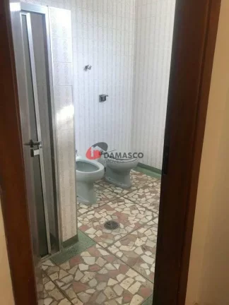 Imagem Casa comercial assobradada 220 m², 7 salas, 3 vagas, Paraíso, Santo André - SP