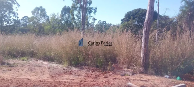 Imagem Chácara para Venda em Brasília, Setor Habitacional Tororó (Jardim Botânico), 3 dormitórios, 1 suíte, 2 banheiros, 2 vagas