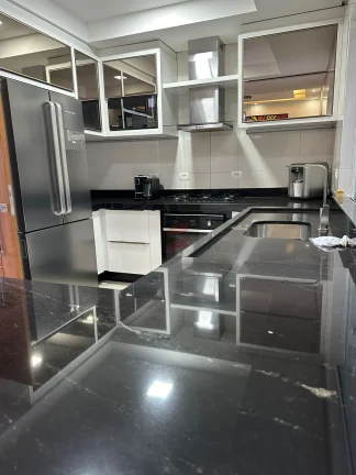 Imagem SOBRADO com 3 dormitórios à venda por R$ 950.000,00 no bairro Vargem Grande - PINHAIS / PR