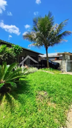 Imagem Casa à venda no bairro Saguaçú com 190m²