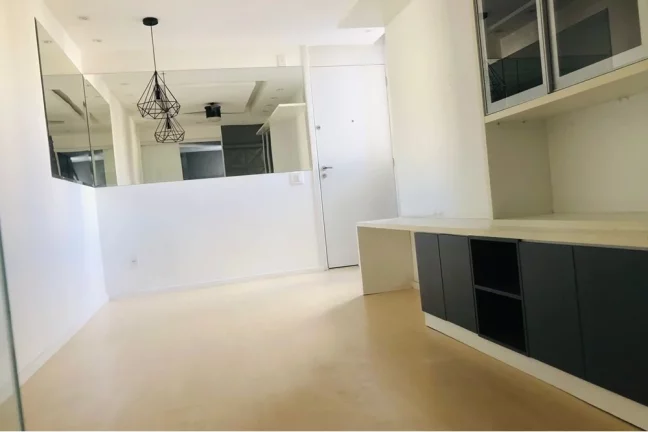 Imagem APARTAMENTO COM 2 QUARTOS EM CURICICA COM FINO ACABAMENTO. ENTRAR E MORAR !!