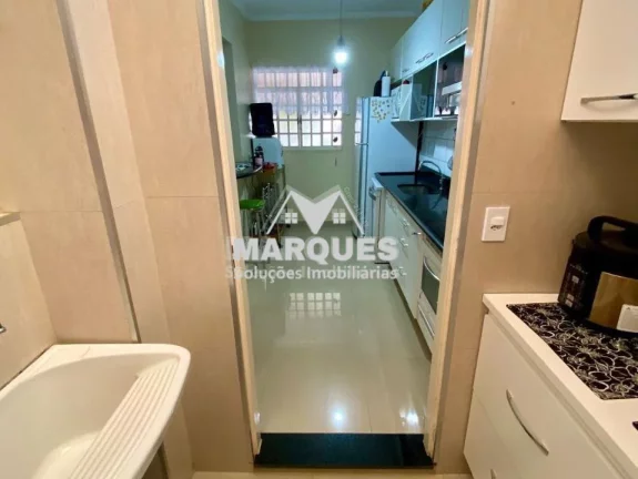 Imagem Sobrado c/ 2 dorms, 2 vagas