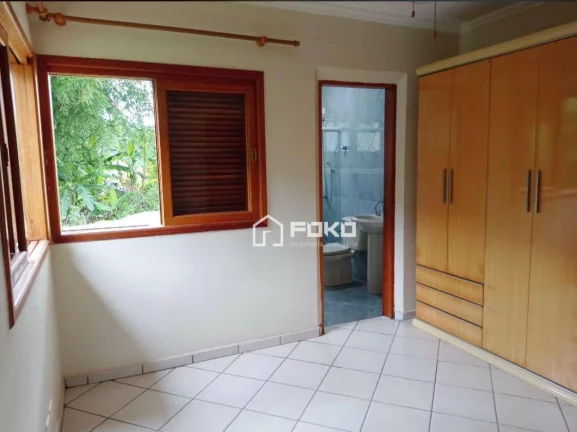 Imagem Chácara com 4 dormitórios à venda, 2500 m² por R$ 1.100.000,00 - Jardim Estância Brasil - Atibaia/SP