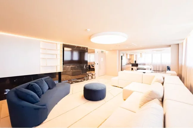 Imagem Studio à venda em Porto Alegre, Rio Branco, com 1 quarto, 24,72m2