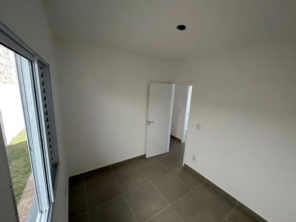 Imagem Casa 2 Dormitórios na Região do Alto da Boa Vista- Sorocaba/SP