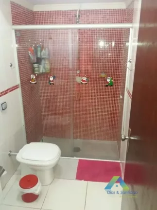 Imagem RUDGE RAMOS Casa térrea, 283 metros, 3 dormitórios, 4 vagas Edícula, ótima localização e valor !!!