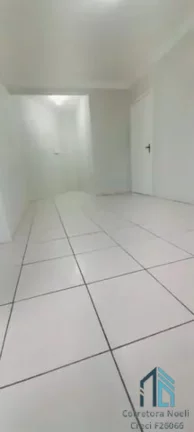 Imagem Sobrado 03 quartos c/suíte, ático, 06 vagas no Pinevile em Pinhais PR