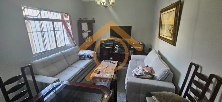 Imagem Casa em Condomínio à Venda em São Paulo-SP, Jardim Campo Grande: 4 Quartos, 2 Suítes, 3 Salas, 5 Banheiros, 4 Vagas, 250 m². Oportunidade para Reforma: 2 Casas, 350 m².