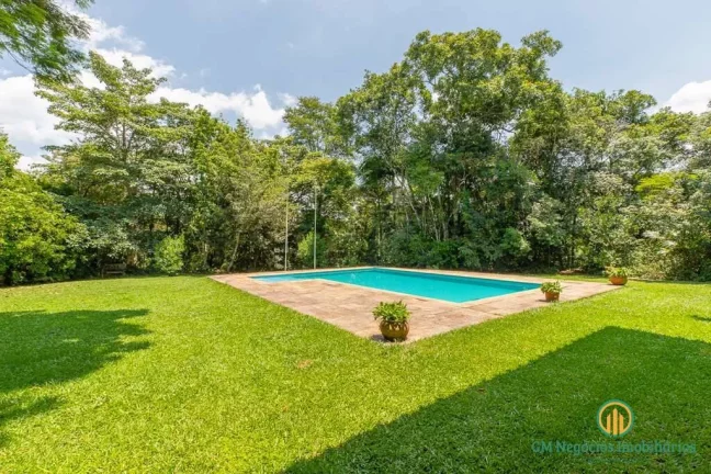 Imagem Casa com 6d/2sts, salão festas, piscina, gourmet! Em condomínio