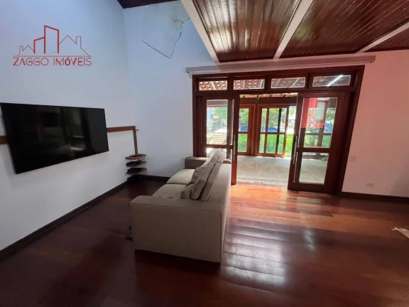 Imagem Casa Alto Padrão em Condomínio Fechado - 310m² - 4 dormitórios.