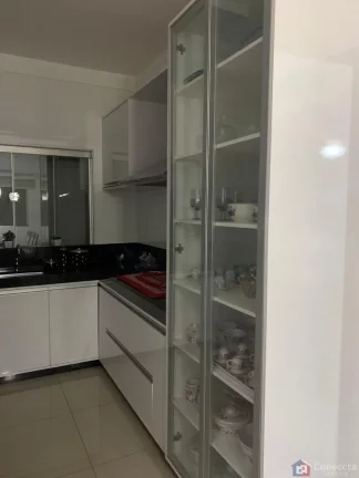 Imagem Casa à venda no Centro de Guimarânia-MG – 2 quartos, suíte e 176m²
