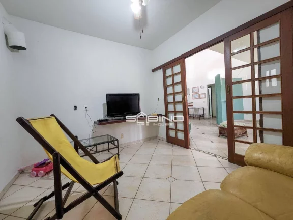 Imagem Belíssima Casa à venda, com 5 Dormitórios 2 Suítes 280m² de área útil, na Riviera de São Lourenço - Bertioga SP