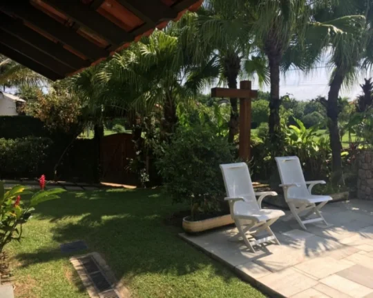 Imagem DELICIOSA CASA FRENTE PRAÇA ACAPULCO, TOTAL PRIVACIDADE