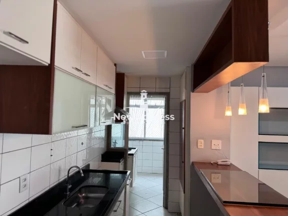 Imagem Desfrute do Sol da Manhã Todos os Dias! Apartamento 2 quartos, suíte com closet, sala com 2 ambientes e cozinha americana. Lazer na cobertura.