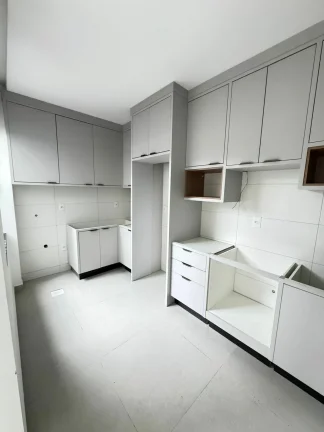 Imagem Apartamento com 2 dormitórios à venda sendo 2 suítes, 84.0 m² por - R$ 849.000,00 - José Amândio - Bombinhas/SC