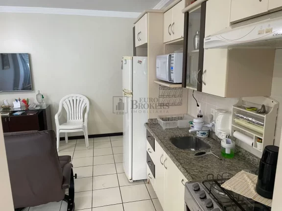 Imagem Apartamento em prédio Frente Mar com 2 dormitórios à venda na Barra Sul em Balne