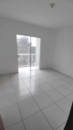 Imagem Geminado com 2 dormitórios amplos sendo 1 com sacada e 1 vaga - Petrópolis | Joinville/SC