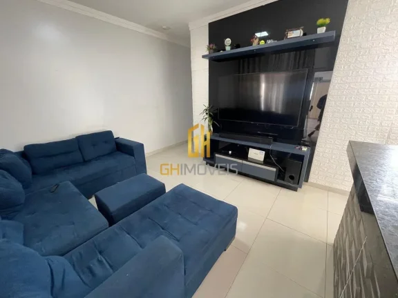 Imagem GH1945

Excelente casa na Vila Galvão, reformada, pra quem busca conforto e excelente localização...