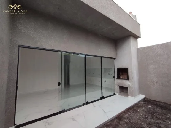 Imagem Imperdível! Casa à venda em Foz do Iguaçu-PR, Jardim Ipê Lv, 3 quartos, 1 suíte, 2 salas, 2 banheiros, 2 vagas, 98m².