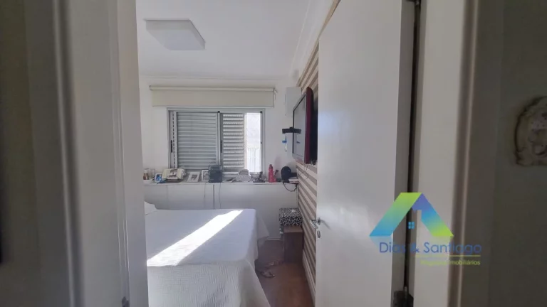 Imagem Apartamento com 2 dormitórios em 60m² á 850mts da Estação de Metrô Praça da Arvore.