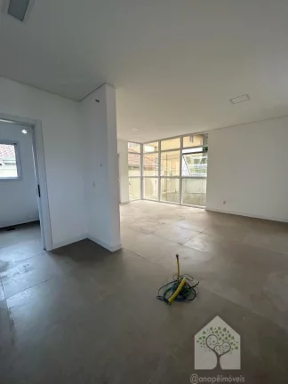 Imagem Linda casa no centro de Florianópolis