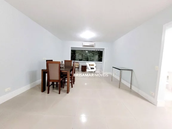 Imagem PITANGUEIRAS- CALÇADÃO , LINDO APARTAMENTO TOTALMENTE REFORMADO , GARAGEM NO PRÉDIO.