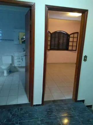 Imagem Sobrado com 5 dormitórios à venda, 193 m² por R$ 615.000 - Parque Oratório - Santo André/SP