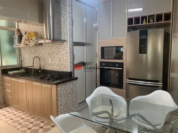 Imagem Sobrado à venda 3 Quartos, 3 Suites, 2 Vagas, 124M², Osvaldo Cruz, São Caetano do Sul - SP