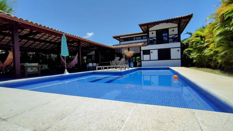 Imagem Imóvel à venda: Casa em Condomínio na Praia do Forte, Mata de São João