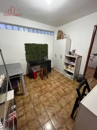 Imagem Oportunidade! Casa com ponto comercial.