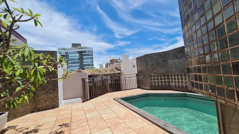 Imagem Cobertura duplex frente mar com 320 m² de área útil com 3 vagas de garagem e la