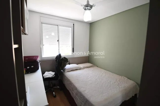 Imagem Localizado no charmoso bairro do Taquaral, este apartamento oferece uma combinação perfeita de con...