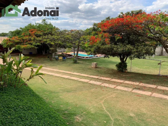 Imagem CHÁCARA COM CASA DE MADEIRA EM JUNDIAÍ, ACEITA APTO MENOR VALOR, CARROS