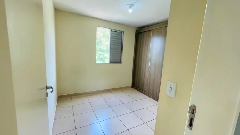 Imagem Apartamento com 2 dormitórios à venda, 65 m² por R$ 290.000,00 - Jardim América - São José dos Campos/SP