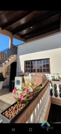 Imagem SANTO ANDRÉ Sobrado 264M², 2 dormitórios, 2 banheiros, 6 vagas com ótima localização e valor !!!