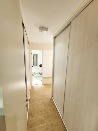 Imagem Apartamento 137M², 3Q, 1 Suíte, 4 Banheiros, 2 Vagas, Varanda, Condomínio Clube, Academia, Piscina, Sauna, Salão de Festas, Churrasqueira, Personal.