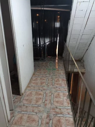 Imagem Casa com 5 dormitórios à venda, 350 m² por R$ 750.000,00 - Vila Barros - Guarulhos/SP