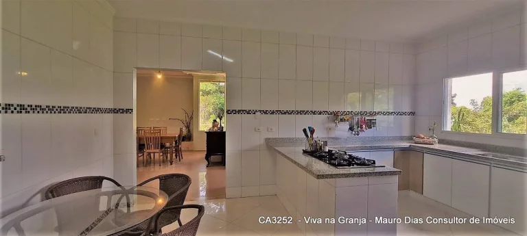 Imagem Chácara urbana com vista maravilhosa Jardim Pioneiro - Cotia/SP